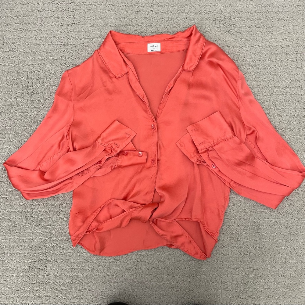 Aritzia Wilfred Tie Front Blouse